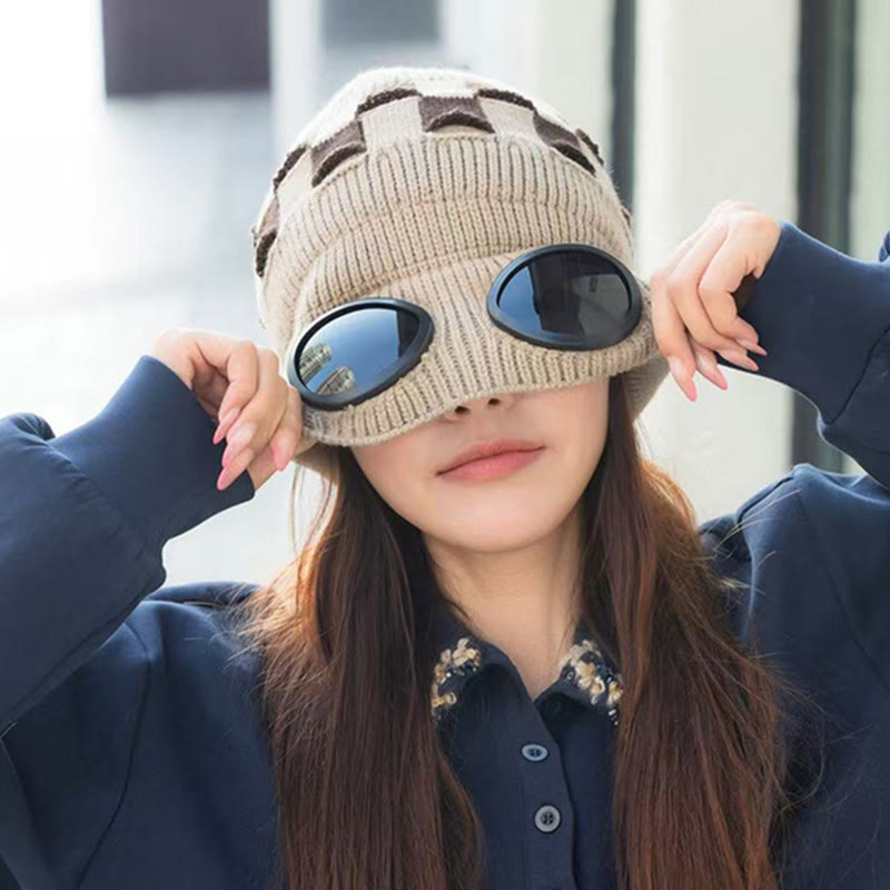 Bonnet souple à grille avec lunettes - image 3