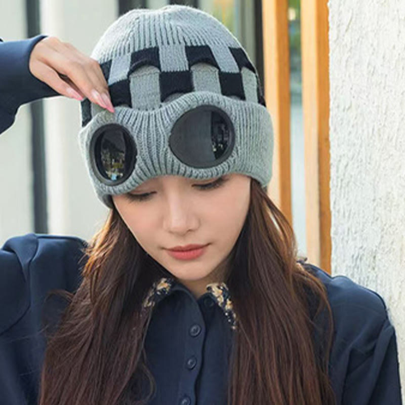 Bonnet souple à grille avec lunettes - image 1