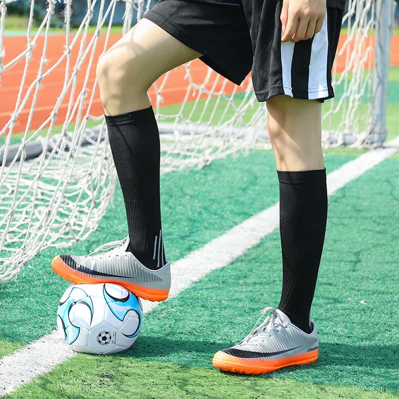 Chaussettes de compression à rayures verticales pour le sport (3 paires) - image 4