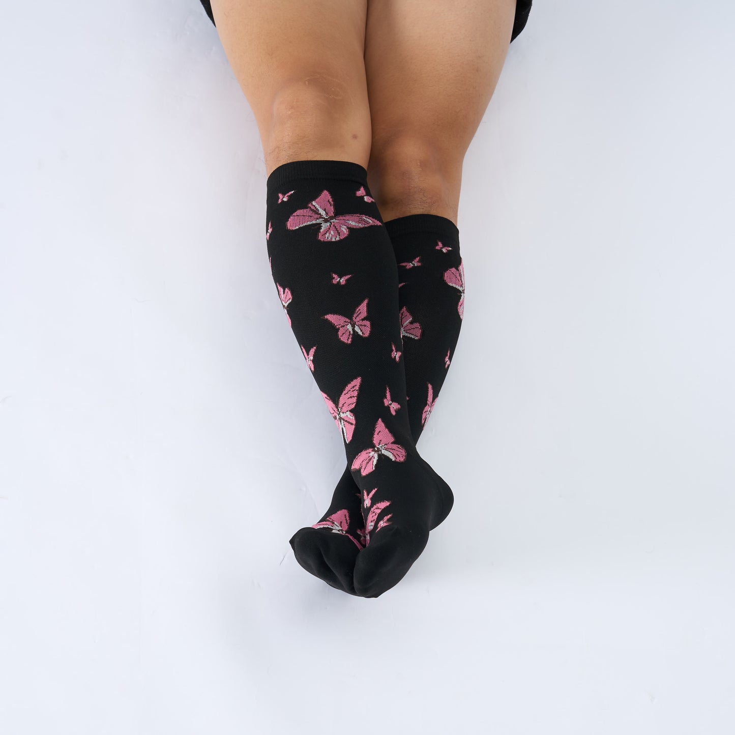 Chaussettes de compression papillon grande taille - image 3