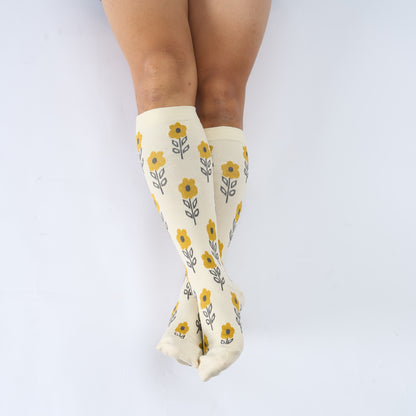 Chaussettes de compression à motif floral grande taille - image 7