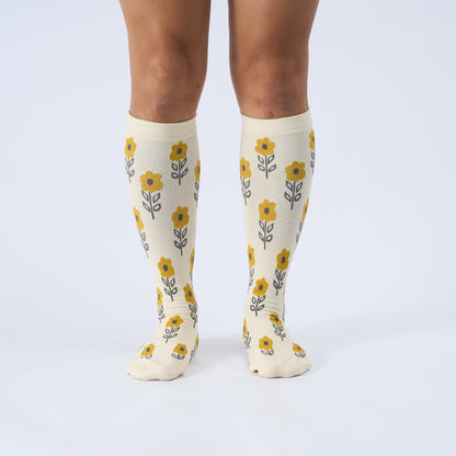 Chaussettes de compression à motif floral grande taille - image 6