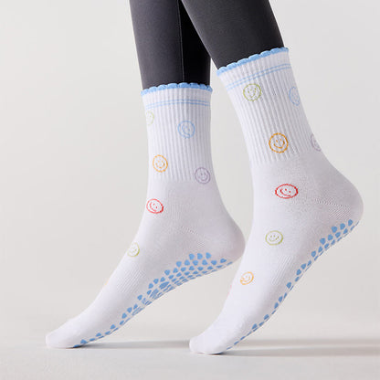 Chaussettes antidérapantes à motif de cœur et de fleurs de cerisier (4 paires) - image 9