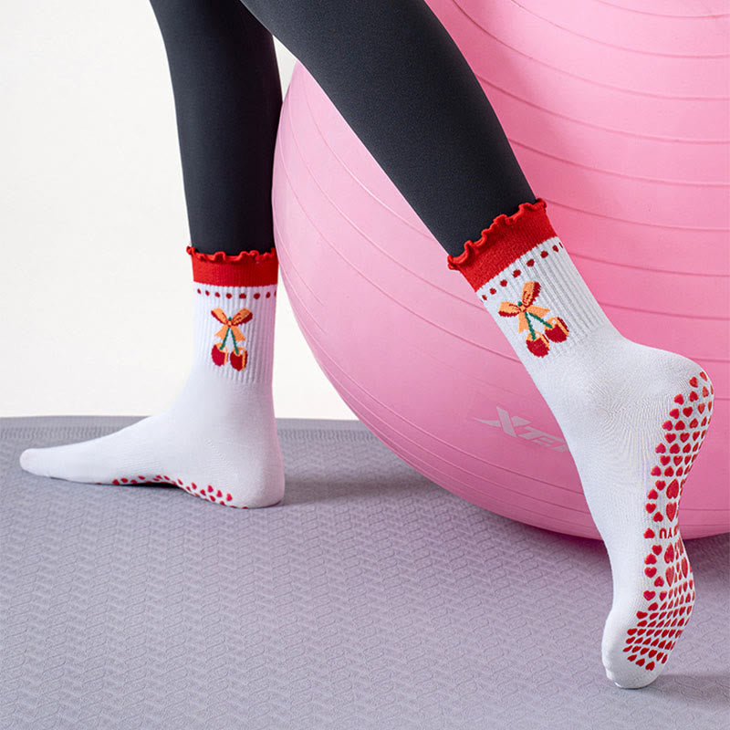 Chaussettes antidérapantes en forme de cœur, fraise et cerise (3 paires) - image 6