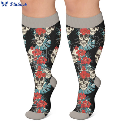 Chaussettes de compression à motif floral et tête de mort - image 4