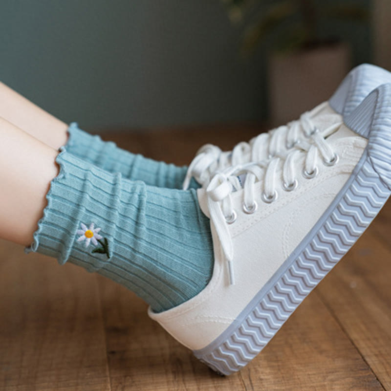 Chaussettes de nuit brodées à motif marguerite (8 paires) - image 9
