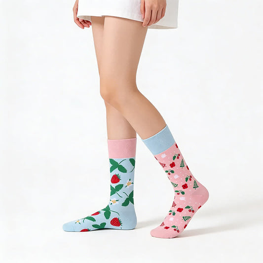 Chaussettes courtes à motif fraise - image 0