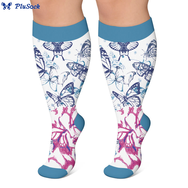Chaussettes de compression papillon grandes tailles au milieu des fleurs - image 4