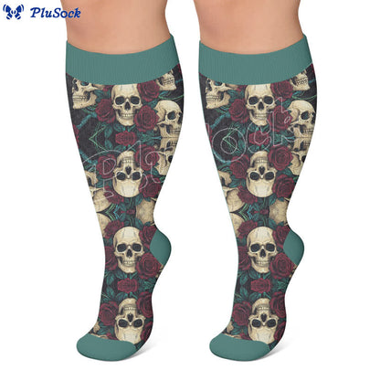 Chaussettes de compression grandes tailles à motifs de crânes rétro foncés - image 4