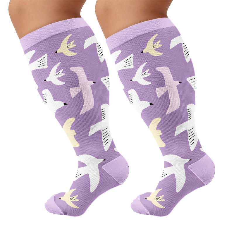 Chaussettes de compression grandes tailles à motifs d'oiseaux pastel - Violet (1 paire) - 4XL - image 5