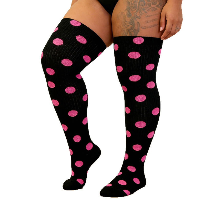 Chaussettes hautes à pois et rayures en forme de cœur - image 9