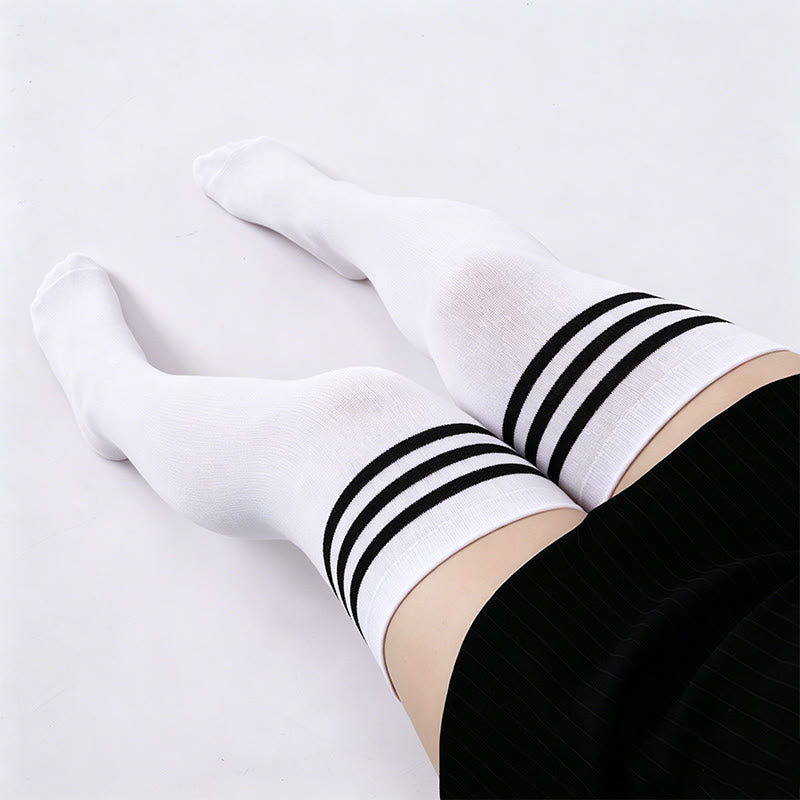 Chaussettes hautes à trois rayures (2 paires) - Blanc - One Size - image 2