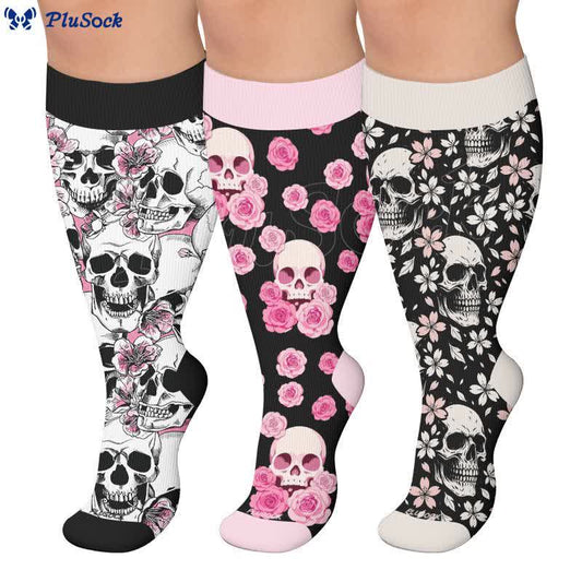 Chaussettes de compression grandes tailles à motif gothique Fuchsia et crâne - image 0