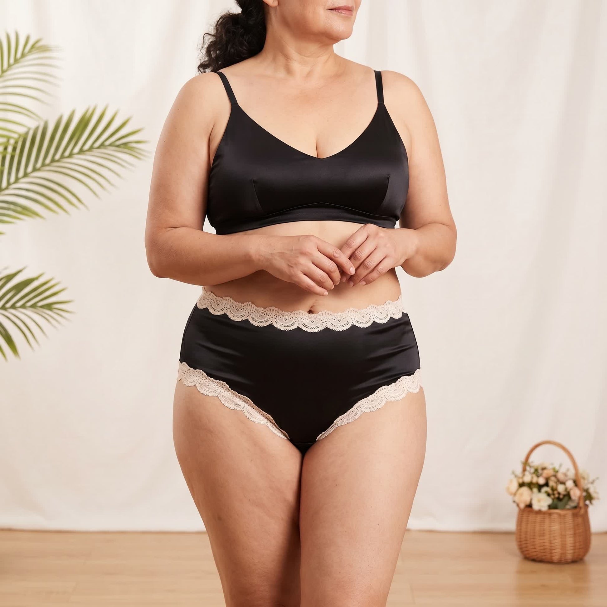 Culotte taille haute en dentelle satinée (lot de 2) - image 0