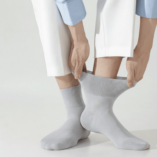 Chaussettes courtes en soie transparente (3 paires) - Argent + Nude + Bleu royal - EU40-45 (US7-10) - image 0