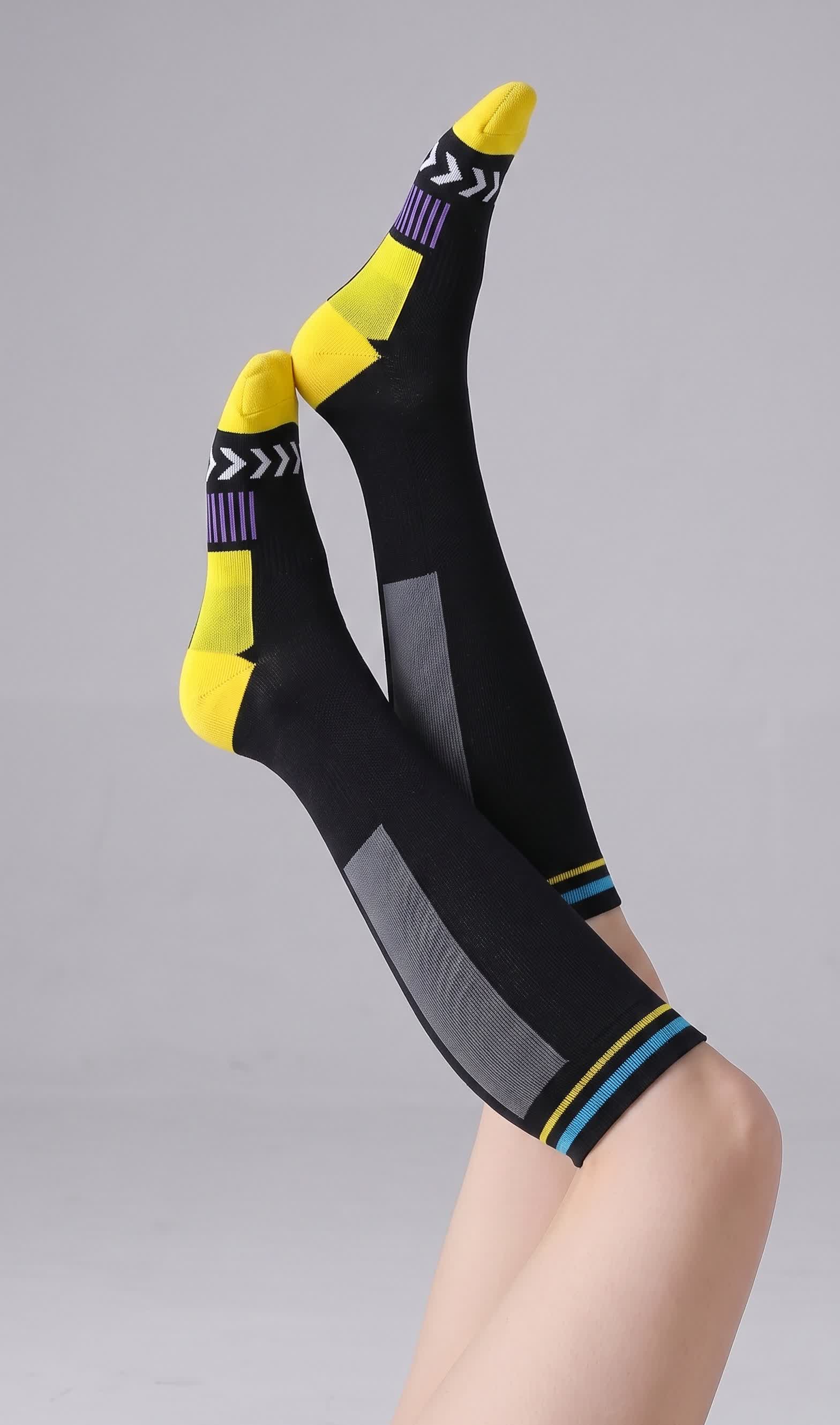Chaussettes de compression à rayures sportives (2 paires) - Noir-B - EU36-40(US3-7) - image 7