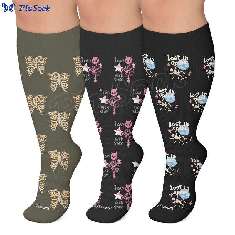 Chaussettes de compression grandes tailles à motif chat gothique et étoile - image 0
