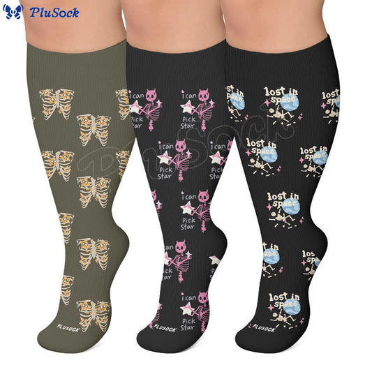 Chaussettes de compression grandes tailles à motif chat gothique et étoile - image 0