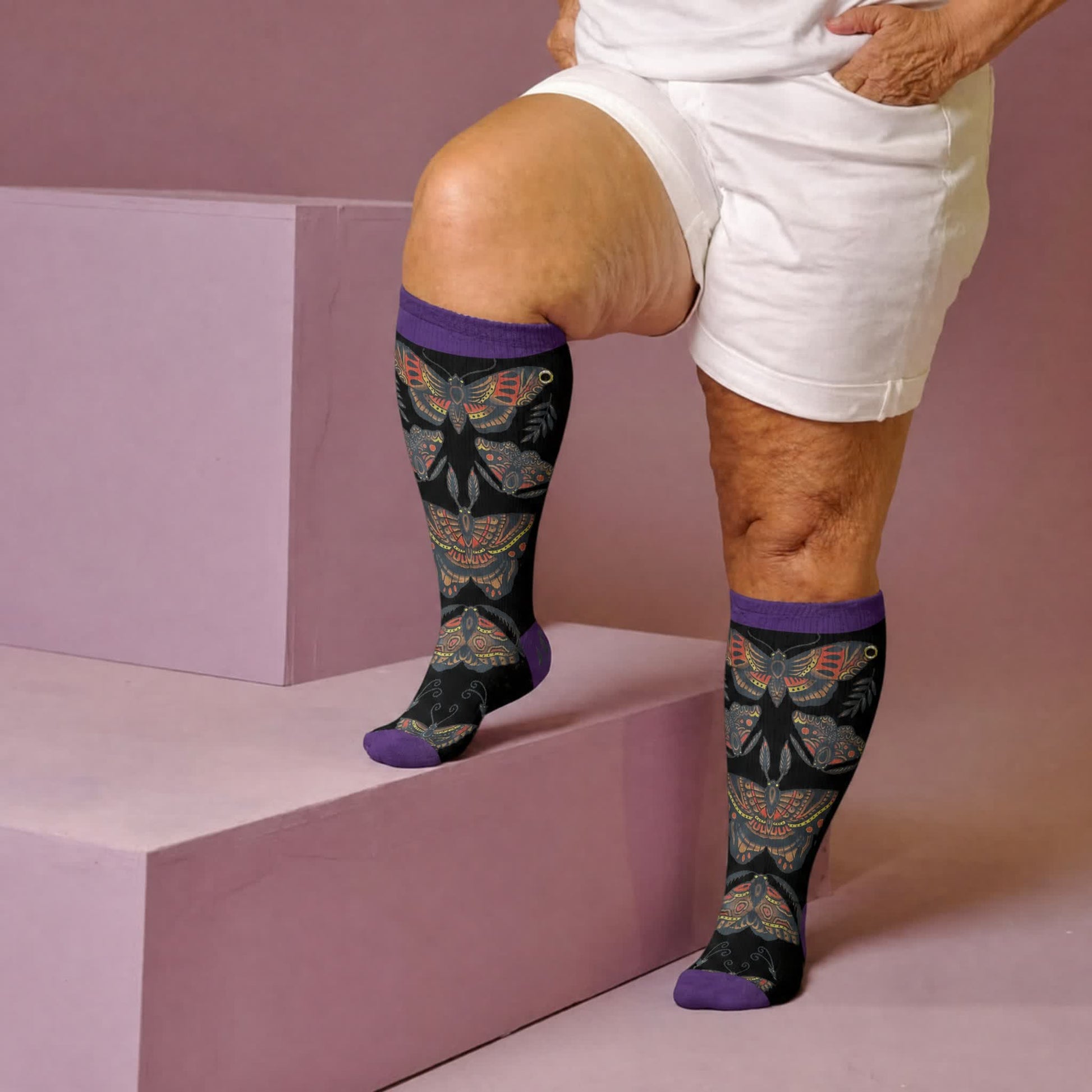 Chaussettes de compression Dark Butterfly grandes tailles - image 2