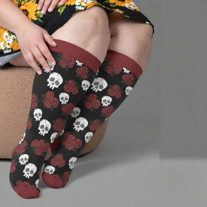 Chaussettes de compression noires à tête de mort grande taille - image 1