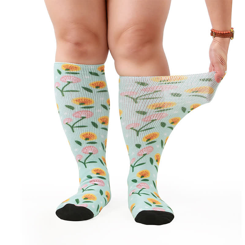 Chaussettes hautes fleuries grandes tailles - Bleu ciel - One Size - image 6