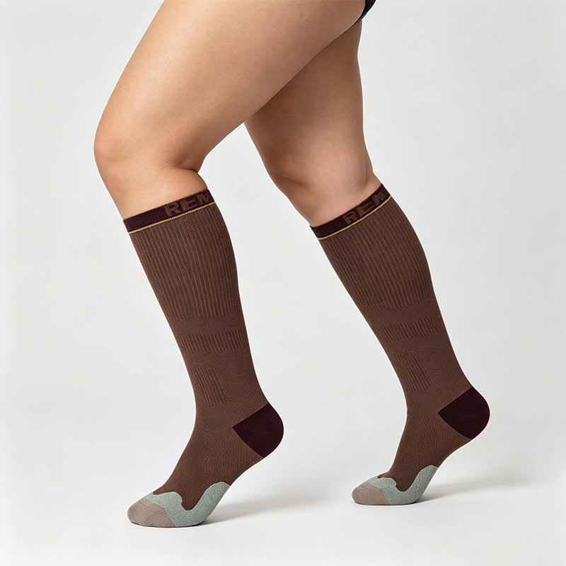 Chaussettes de compression à rayures universitaires (2 paires) - image 2