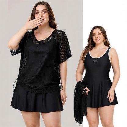 Maillot de bain une pièce à jupe en résille noire - image 1