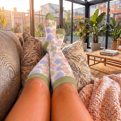 Chaussettes de compression grandes tailles à motif floral pour jardin - image 2