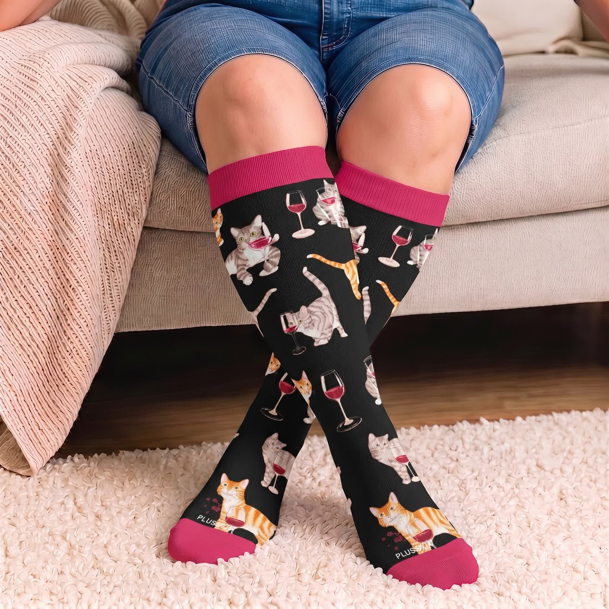 Chaussettes de compression grande taille à motif chiot - image 2