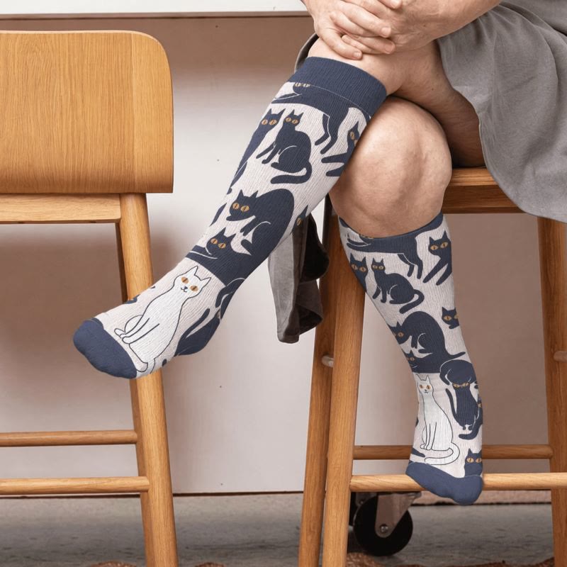 Chaussettes de compression grande taille à motif chat noir - image 2