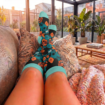 Chaussettes de compression grandes tailles à motif de crâne et fleurs - image 3