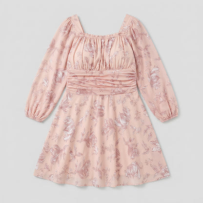 Robe de bain fleurie à col carré - image 9