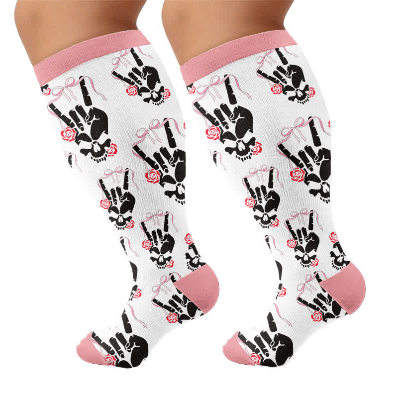 Chaussettes de compression grande taille en forme de cœur, nœud et crâne - image 8