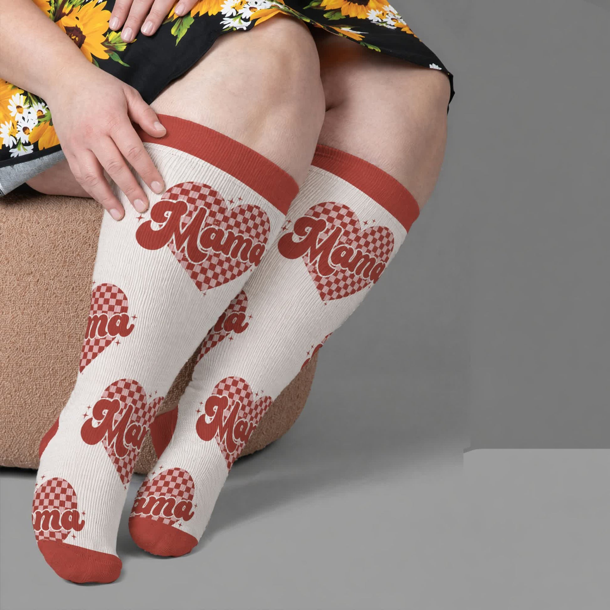 Chaussettes de compression Cherry Bow Mama grandes tailles - Rouge (1 paire) - 4XL - image 2