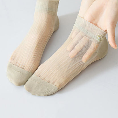 Chaussettes courtes transparentes brodées de Fuchsia (5 paires) - image 3