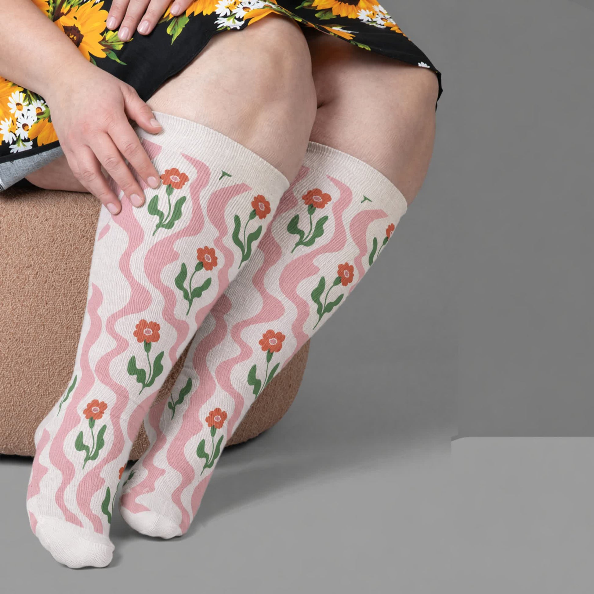 Chaussettes de compression Strawberry Vine grandes tailles - Blanc (1 paire) - 4XL - image 3