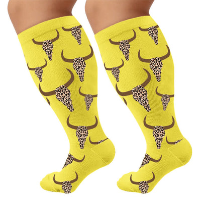 Chaussettes de compression grande taille à motif de taureau western - image 6