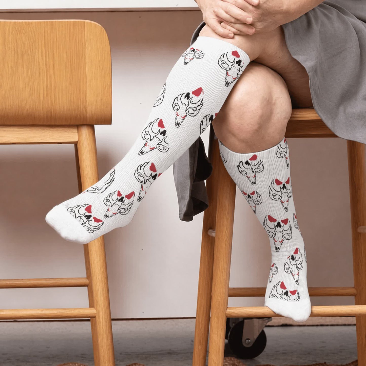 Chaussettes de compression grande taille à motif de taureau western - Blanc (1 paire) - 4XL - image 1