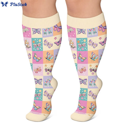 Chaussettes de compression grandes tailles à papillon pastel - image 5