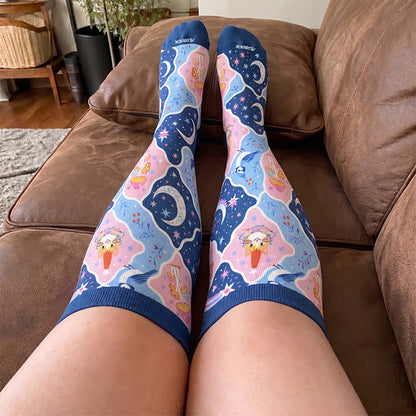 Chaussettes de compression grandes tailles à papillon pastel - image 3