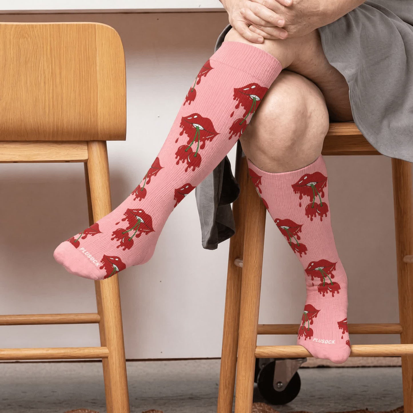 Chaussettes de compression grandes tailles Dripping Lips - Rose (1 paire) - 4XL - image 1