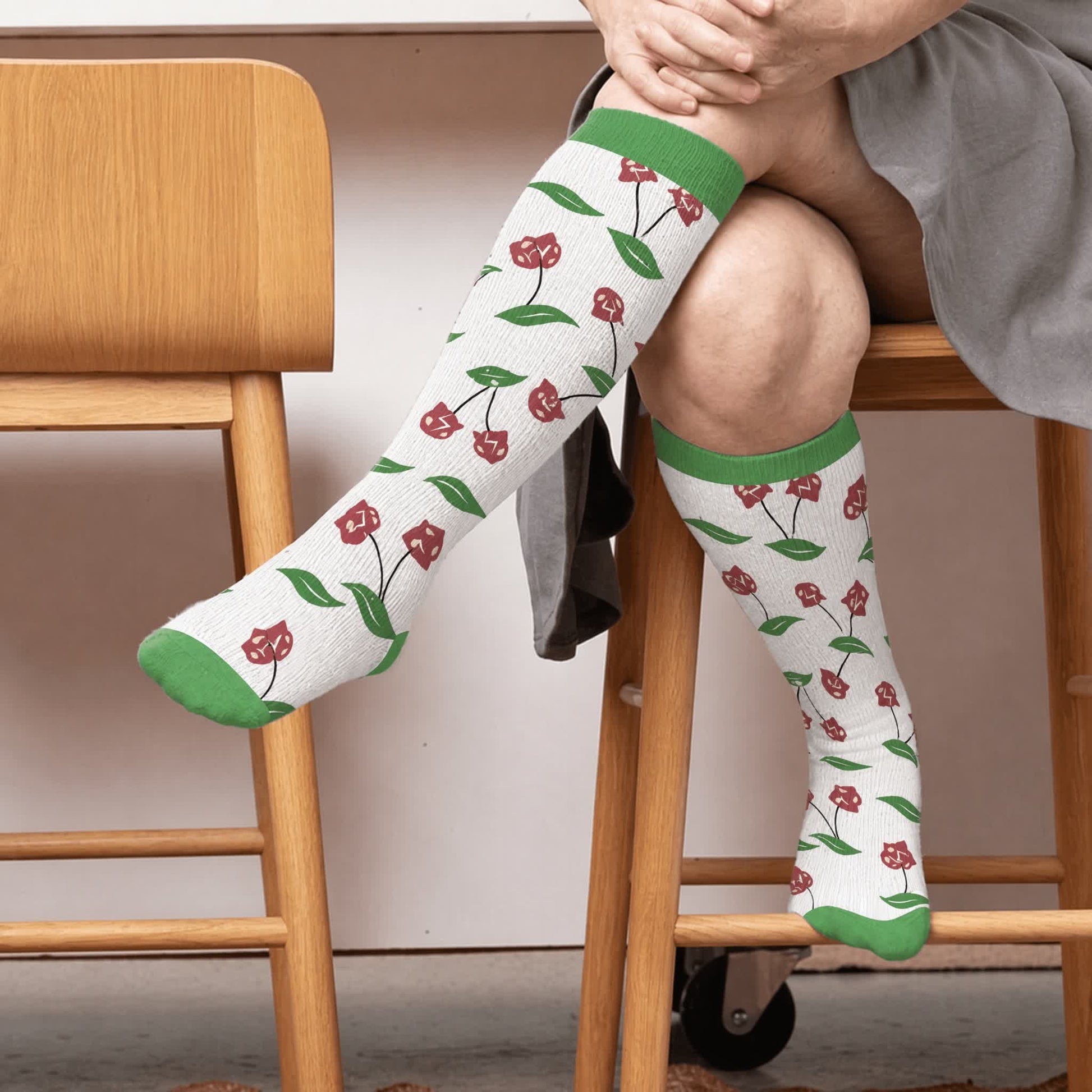 Chaussettes de compression grande taille Cherry Bow Cat - image 2