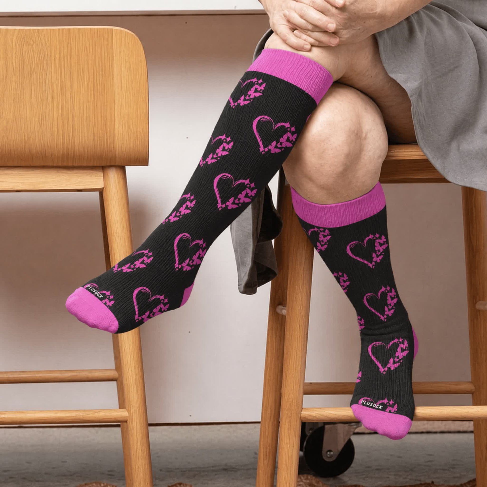 Chaussettes de compression grandes tailles à blocs de couleur et cœur - Rose (1 paire) - 4XL - image 1