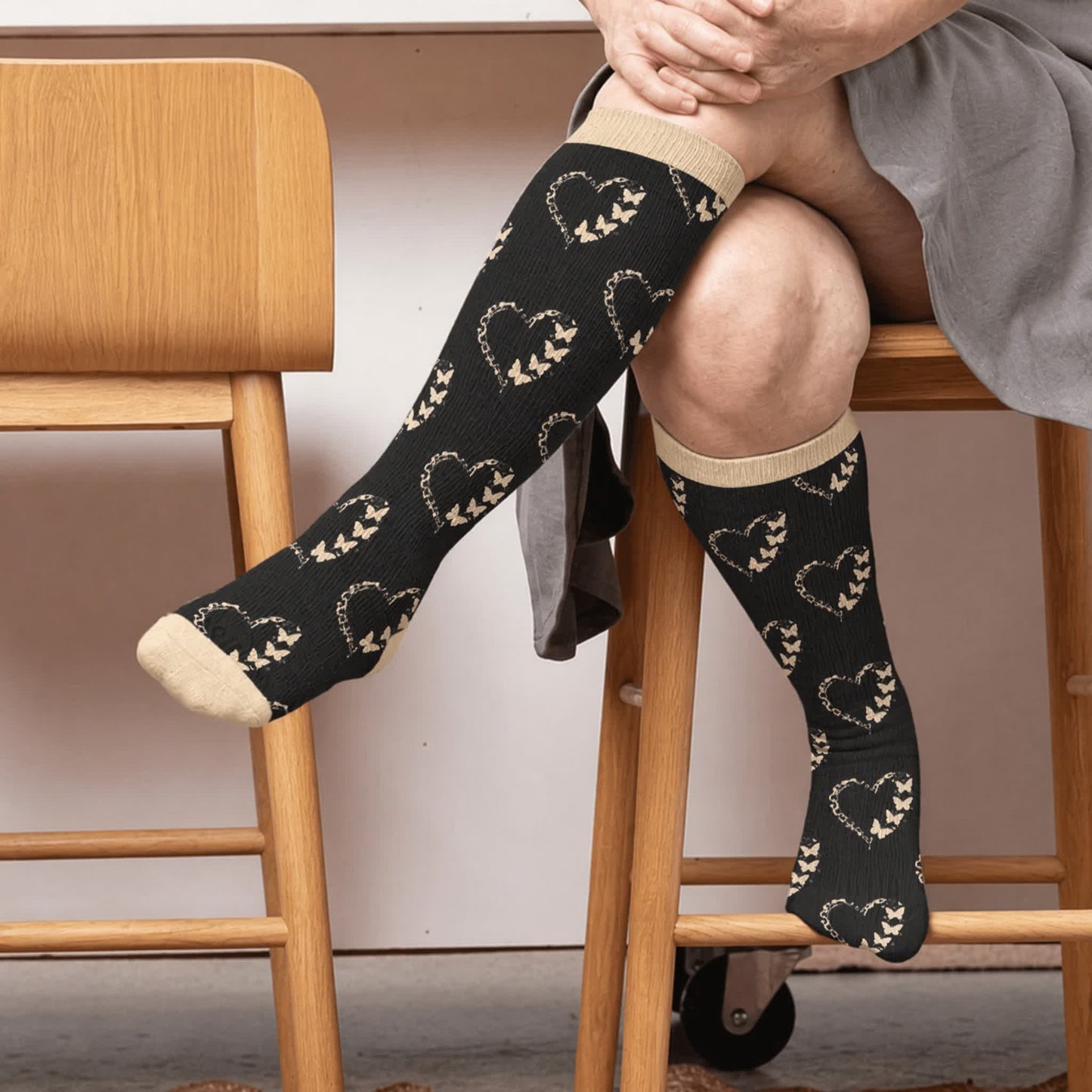 Chaussettes de compression grandes tailles à blocs de couleur et cœur - Abricot (1 paire) - 4XL - image 3