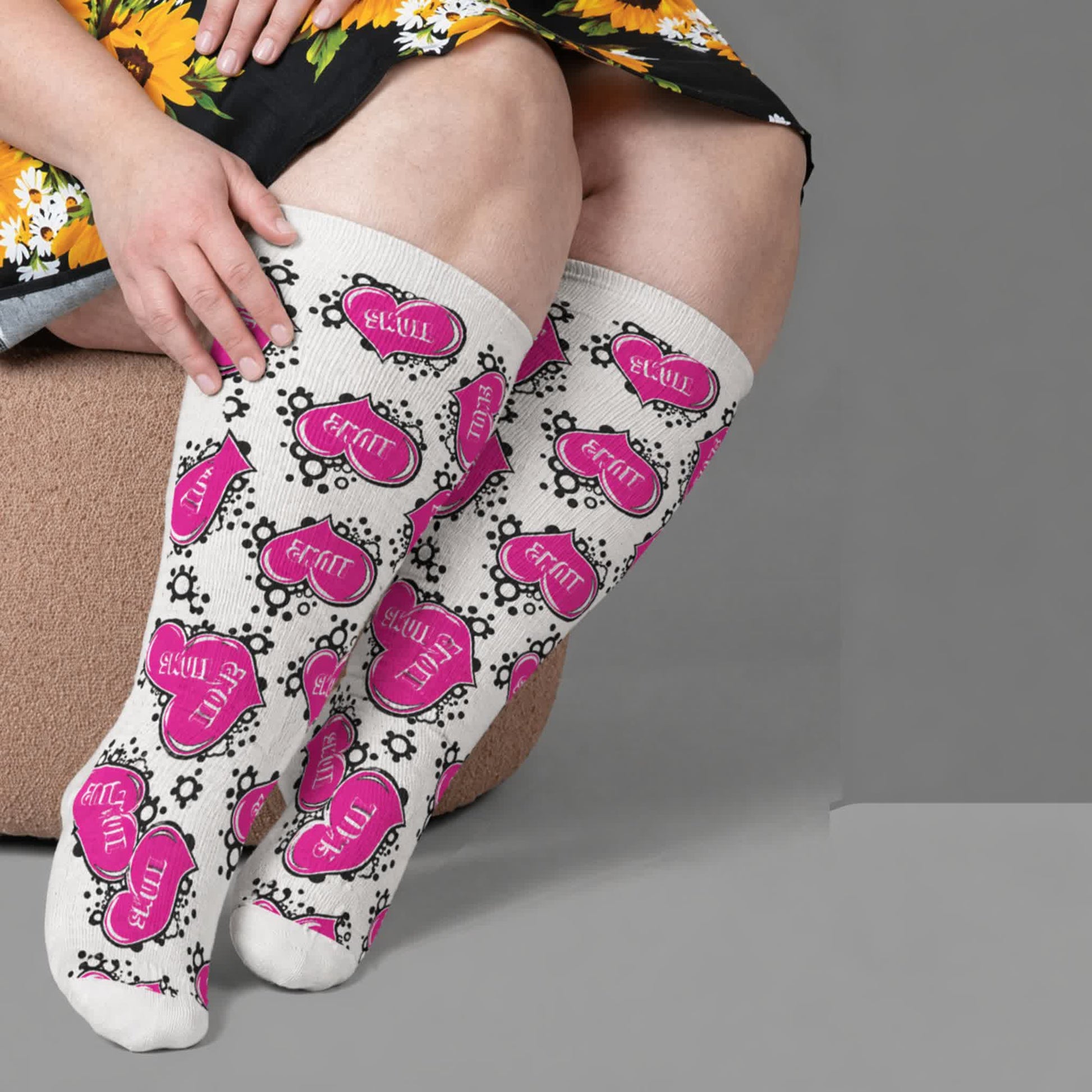 Chaussettes de compression grande taille à tête de mort - Blanc (1 paire) - 4XL - image 2