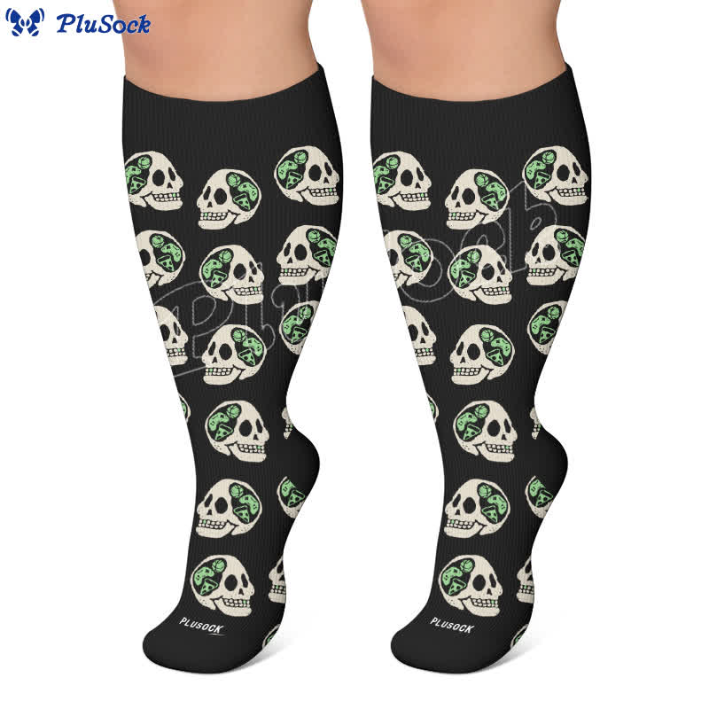 Chaussettes de compression à tête de mort 8-Ball grandes tailles - image 6