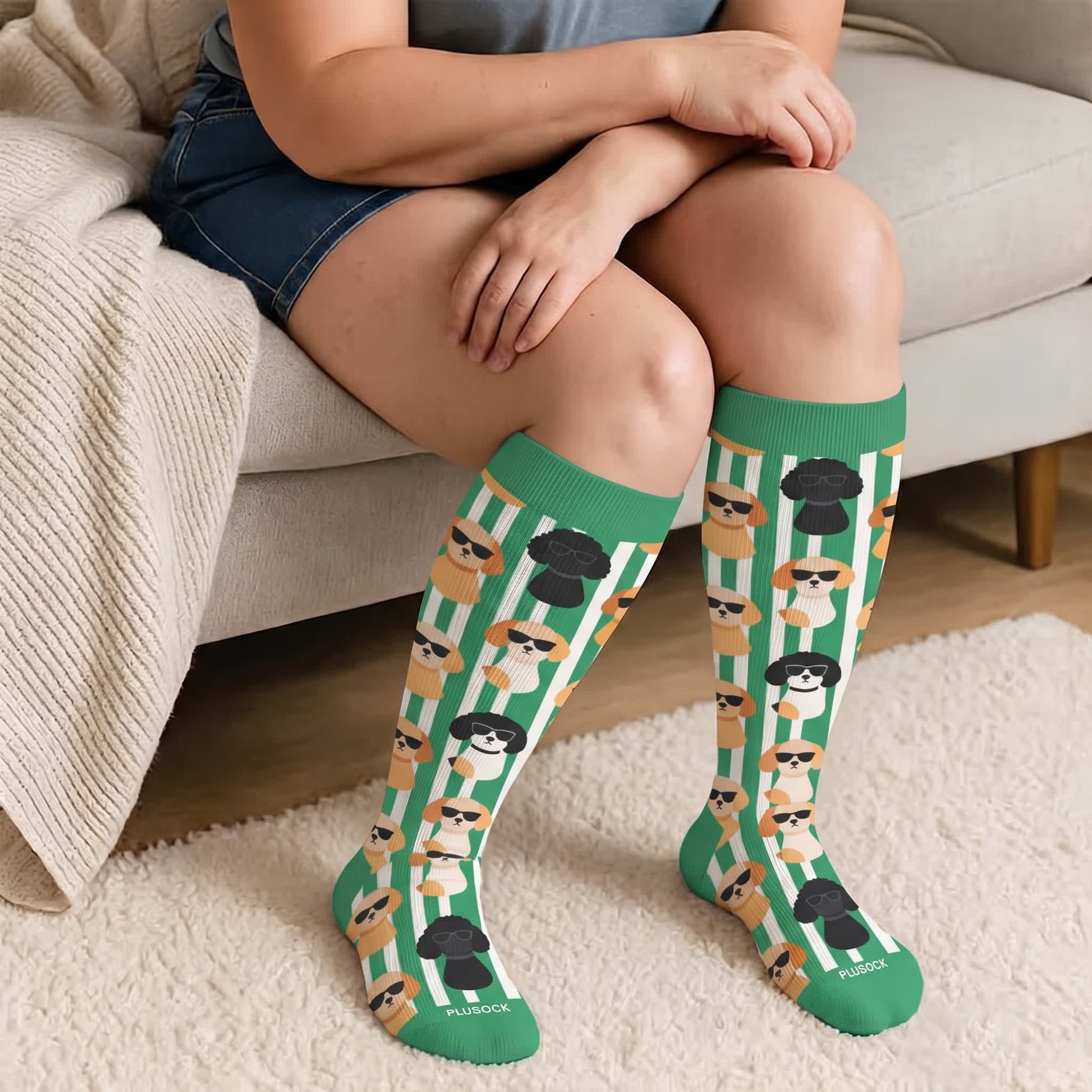 Chaussettes de compression grandes tailles à motifs amusants de chats et de chiens. - image 2