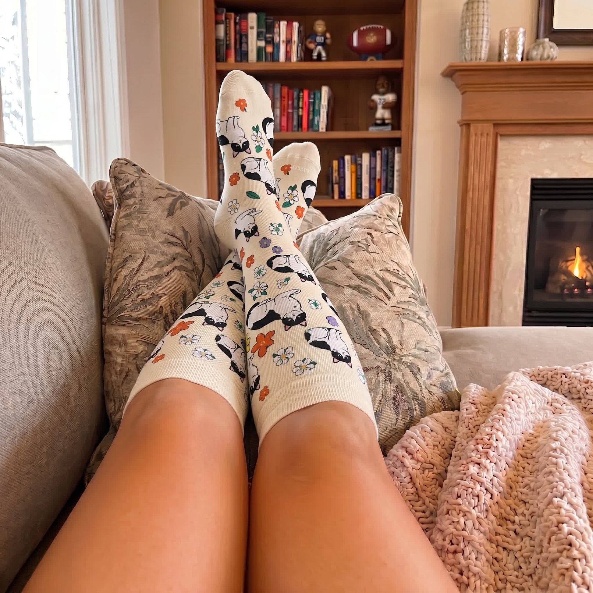 Chaussettes de compression grandes tailles à motifs amusants de chats et de chiens. - image 3