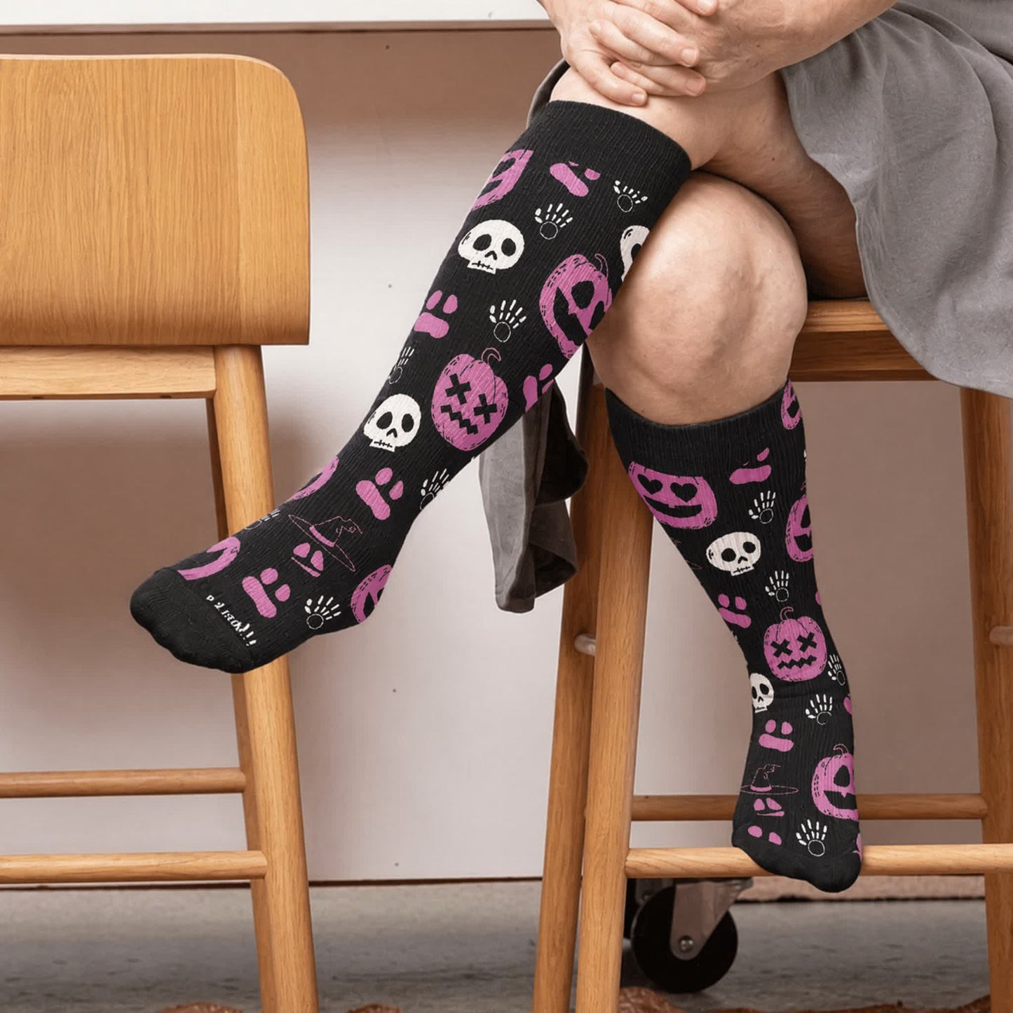 Chaussettes de compression grandes tailles citrouille et cœur - Noir (1 paire) - 4XL - image 1