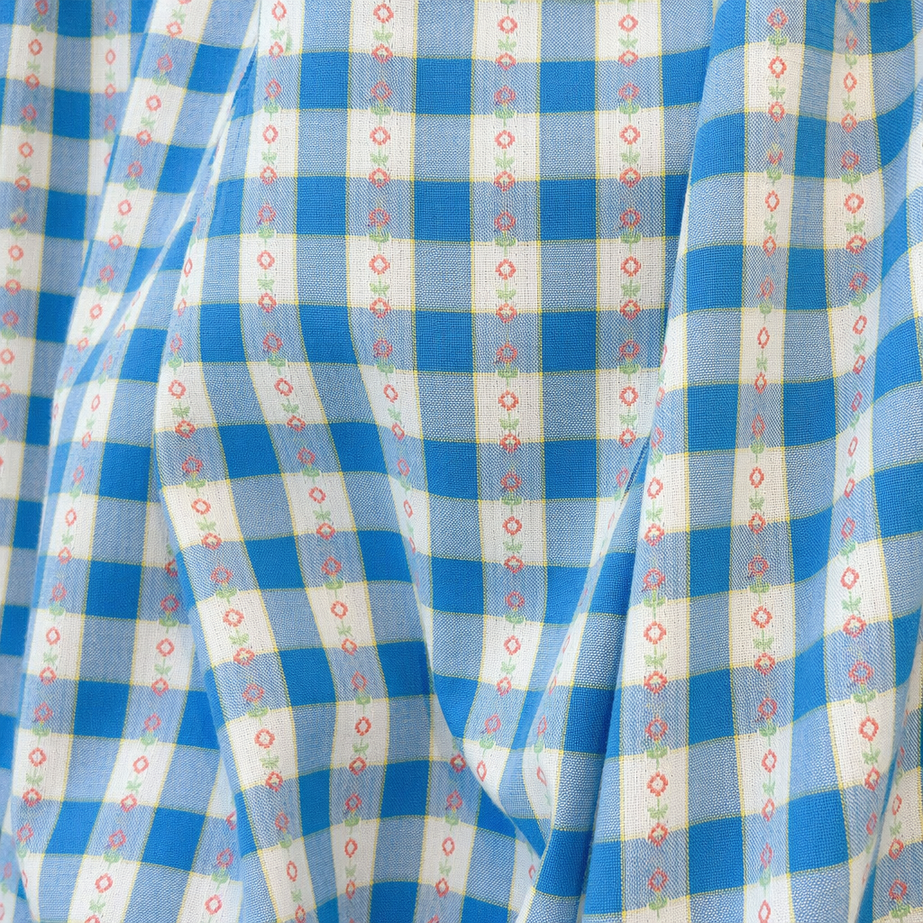 Robe midi grande taille à carreaux bleus vichy, col carré et manches bouffantes - image 4